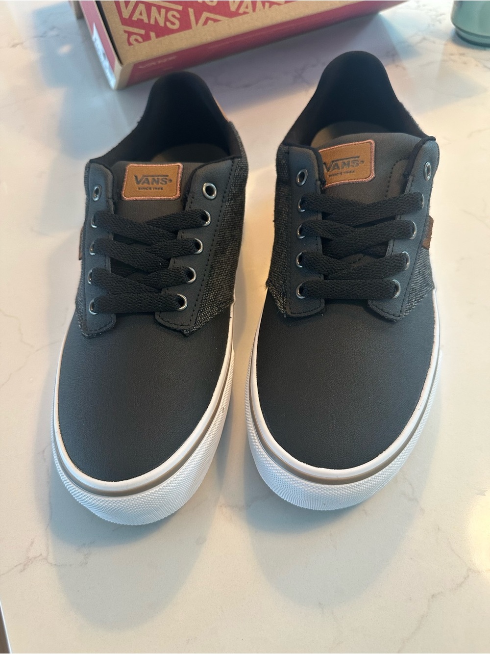 Vans men’s Black Canvas Low-Top Sneakers with Brown Accent